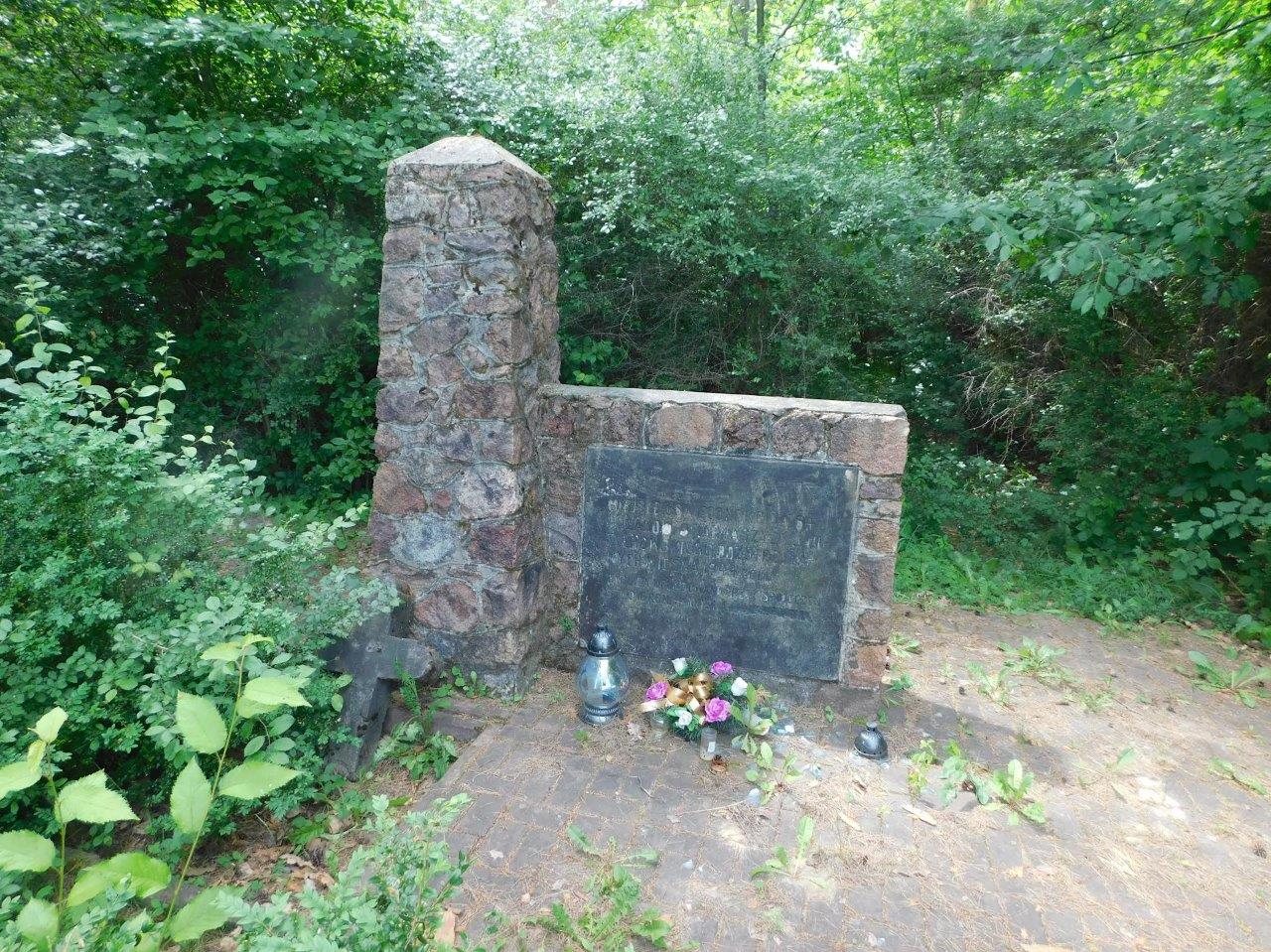 10. Miejsce pamięci w Haliszce. Fot. Bartosz Kozak